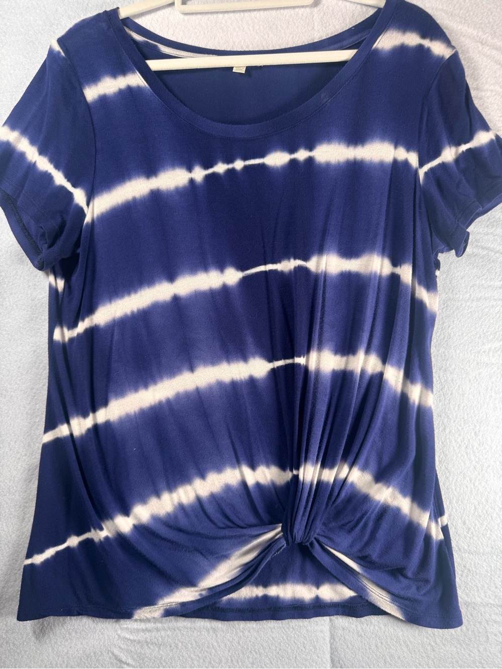 Nine Britton Blue White Tie Dye Front Twist Knit Top Size Large